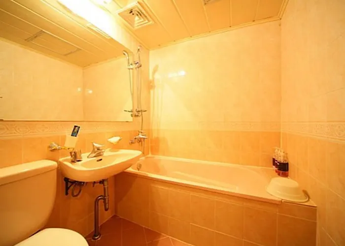 Park House Dongmyo 2*