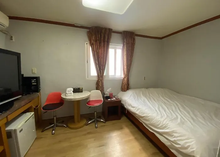Park House Dongmyo